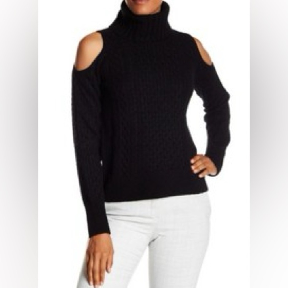 Theory Cold Shoulder Cable Knit Turtleneck Nimbus Wool Sweater Size Large